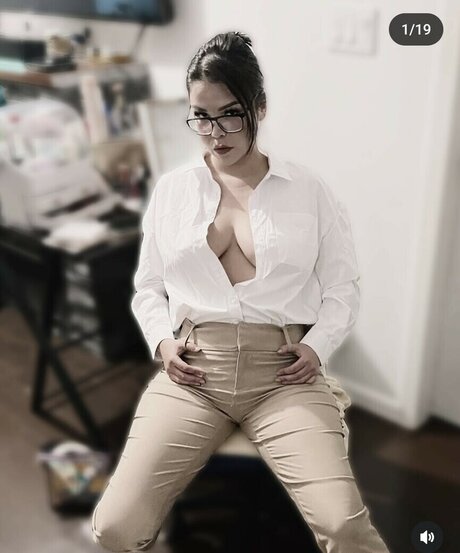 Amandatelek nice model images