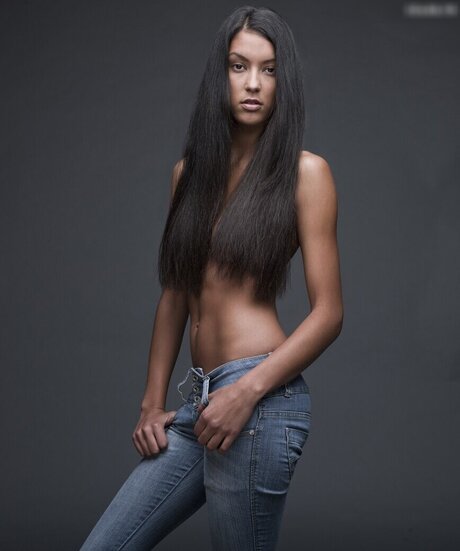 Rebecca Mir hot actress gallery