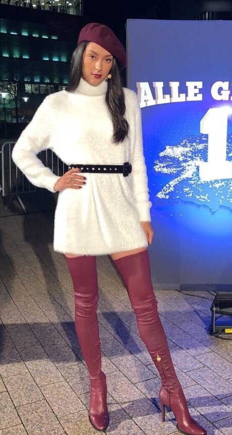 blonde cum onlyfans porno picture