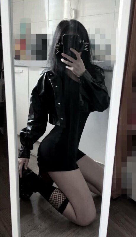 shinoaqi nude pornstar image