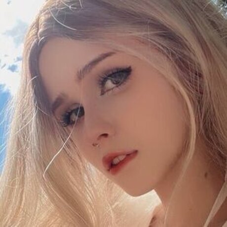 devisuka sex pornstar photo