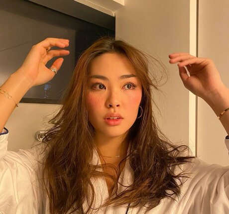 Shannon Zhao star naked pics