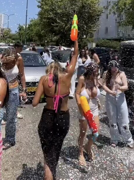 shir vaturi adult actress pic