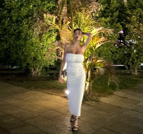 shir vaturi beautiful model pics