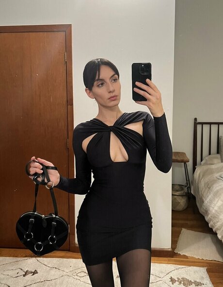 Anna Khachiyan pretty actress images