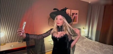 shemale deepthroat onlyfans hot porn photos