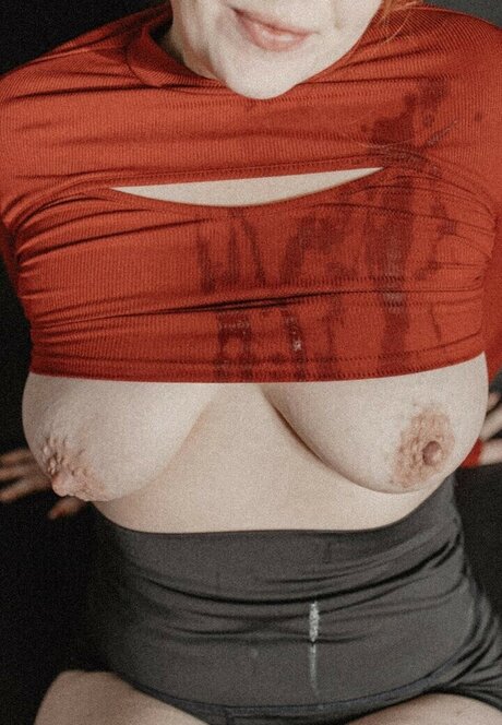 GoddessRoseWife pornstar sex photos