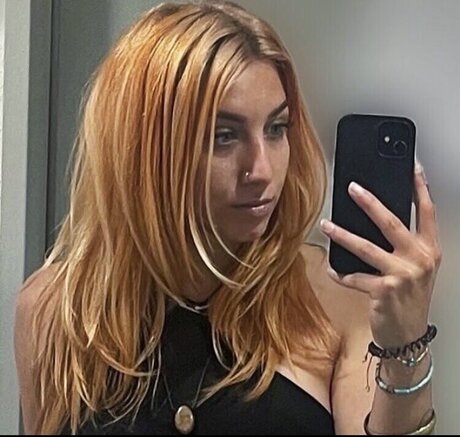 limalinae model perfect image