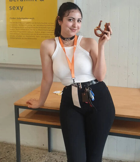 Mzhetfield model xxx picture