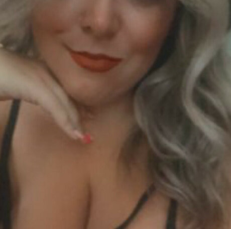 dollydrunkeyes nice actress pictures