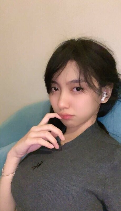 risaatjan best model img