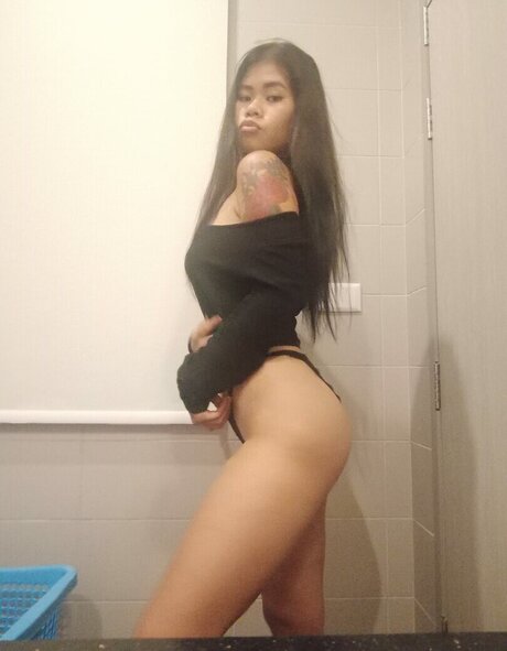 uhellodoi star sexy photos