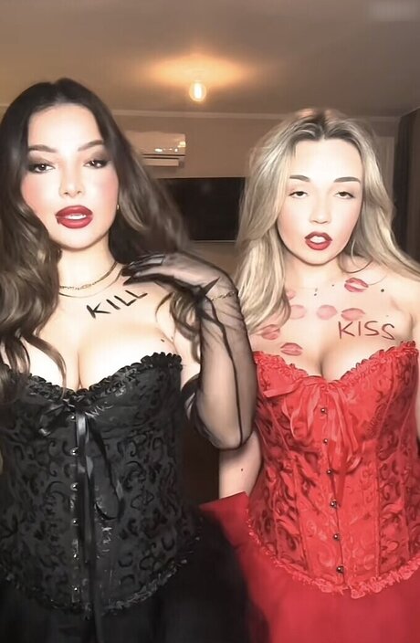 Silan H seyinoglu nude model archive