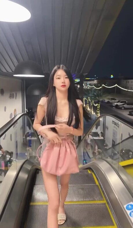 amateur swinger onlyfans sexy naked pic