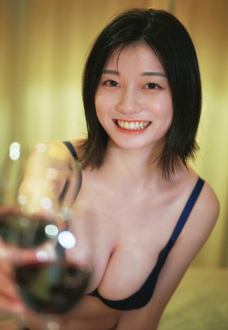 _Kanna Seto model photo