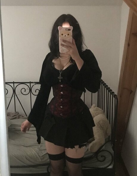 chvjownica21371 free model pictures