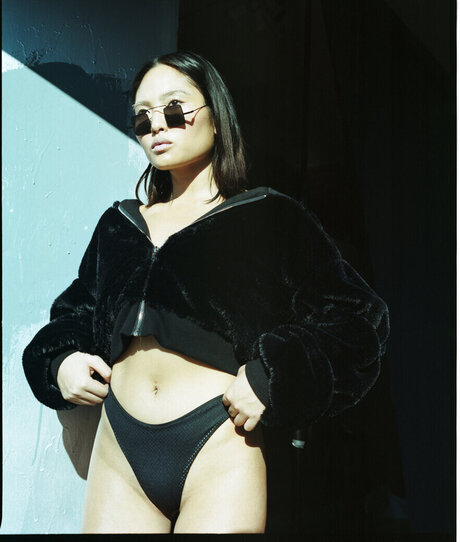 Janet Yuan star art image