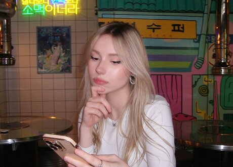 black hair milf onlyfans art naked galleries