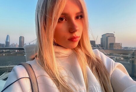 Kitty Mae model hot archive