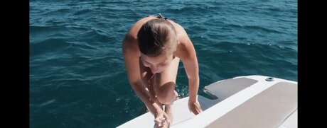 son onlyfans hot nude pic