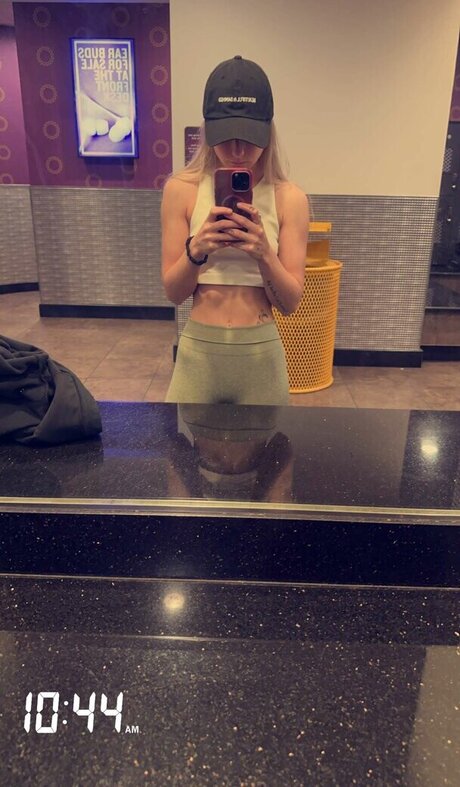 JustaJess star hot img