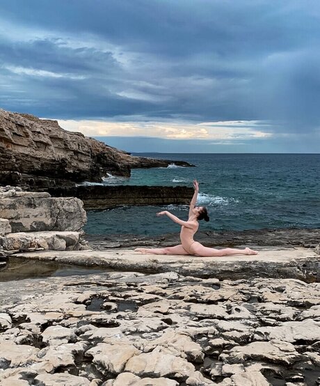 Jadwiga Koc hd actress galleries