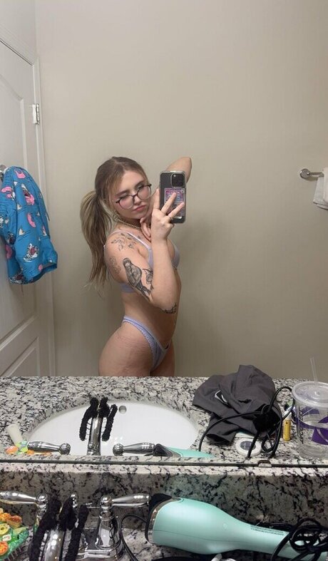 faeriies free actress pic