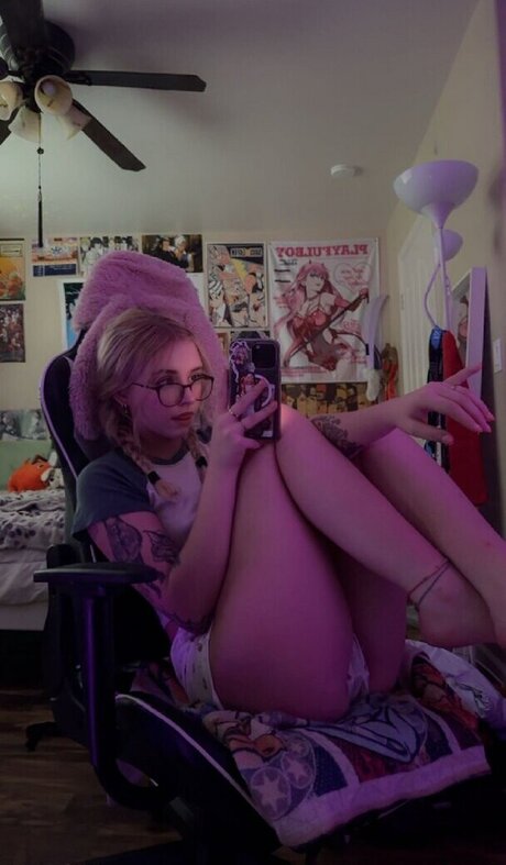 gay young onlyfans free image