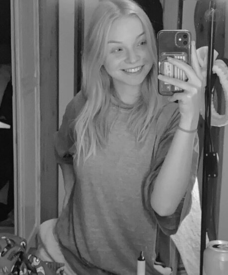 Lena shc nudes model photo