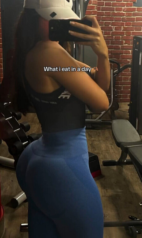 Lya Aylin star naked gallery