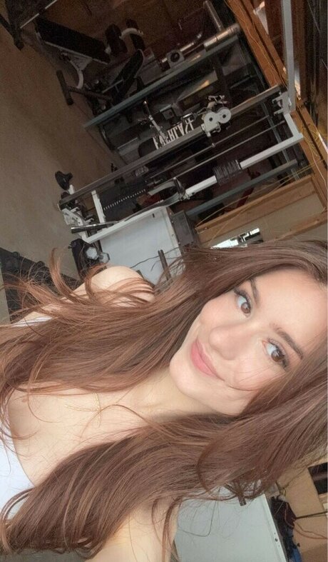 Giulia Bruno model perfect image