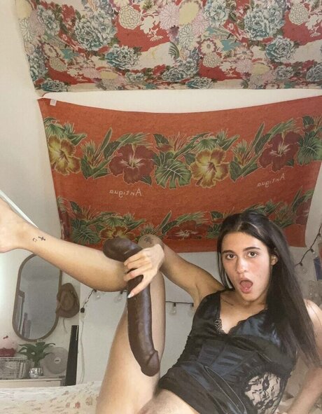 Raegan Owens pornstar pretty pictures