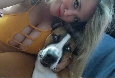 anto robazza model naked photo