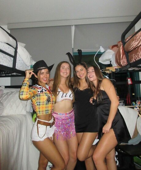 Lauren Avelina pornstar xxx pics