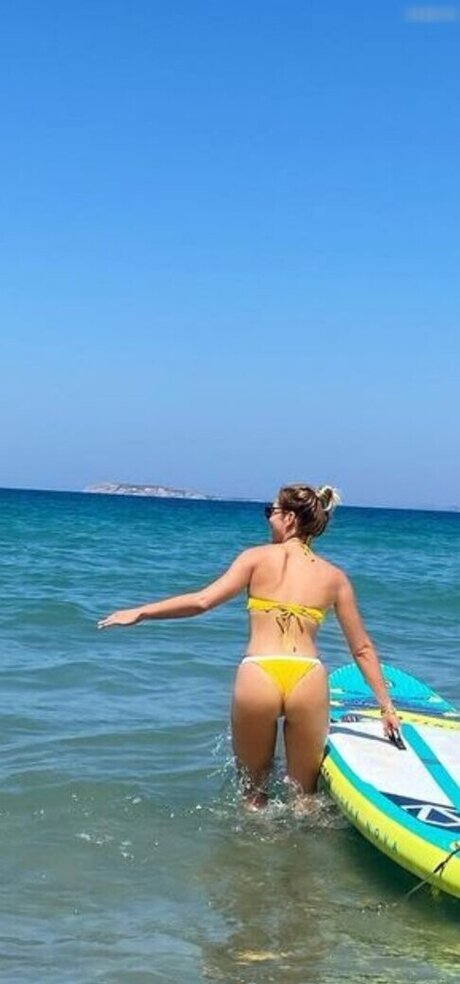 amateur swinger onlyfans xxx archive