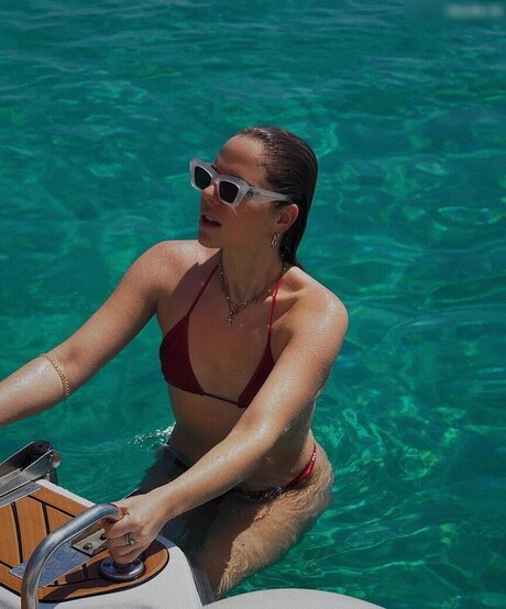 cum on glasses onlyfans hot naked photo