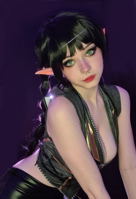 Finnya hot model picture