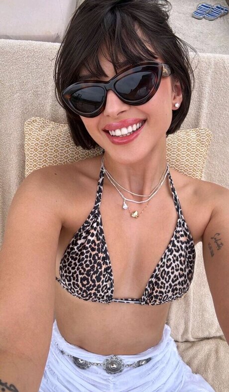 Azza Slimene sexy model photos