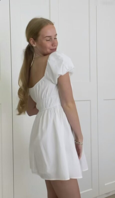 Nadine von relaxASMR model hd galleries