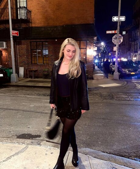 Christie Ludwig pornstar naked photo