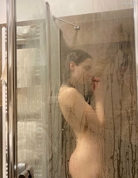 Sophie Klein model hot picture