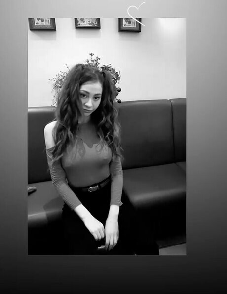 Amira Wirth pretty model pics