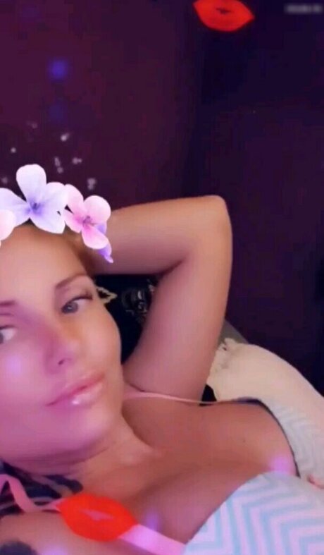 actress onlyfans perfect pics