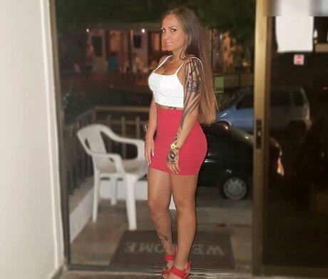 Schwesta Ewa Quick model image