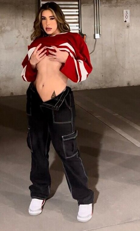 Nikoleashleyy nice model gallery