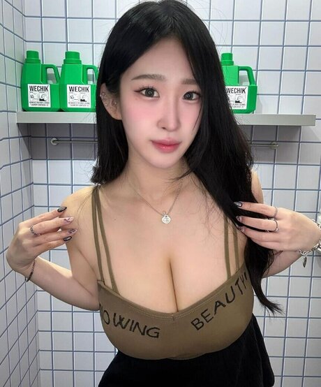 celebrity nude onlyfans perfect img