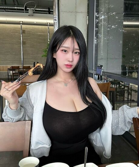 Dahee0326 Dh oh eb model sex pic