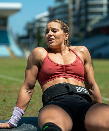 Aimee Cringle star hd photos