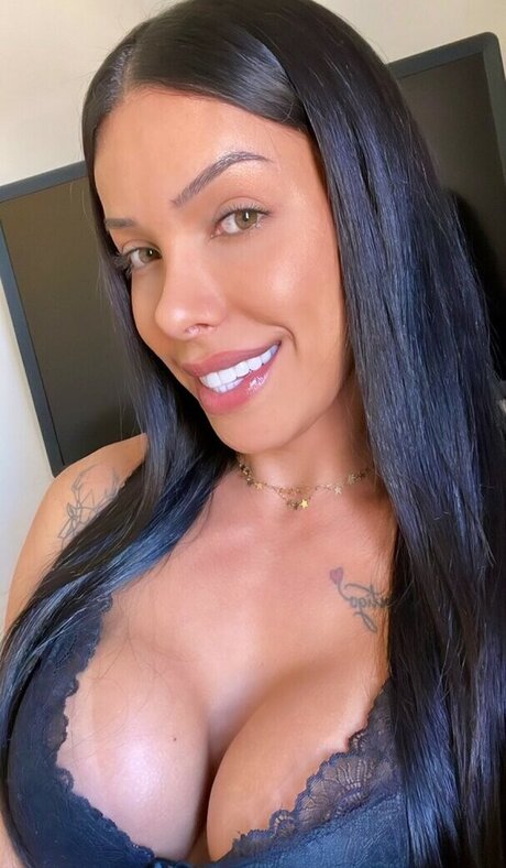 Natalia Avellar pornstar photos