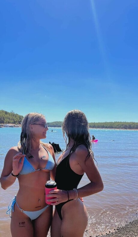 Shelby Fyfe pretty model pictures